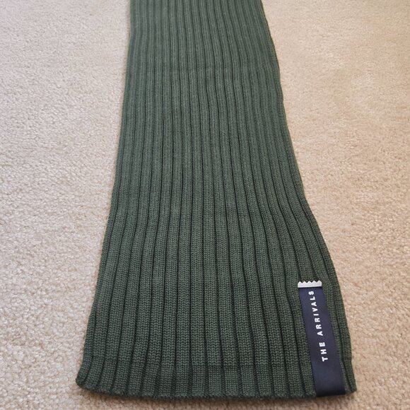 The Arrivals Wool Cashmere Rib Knit Scarf Green - Picture 6 of 13